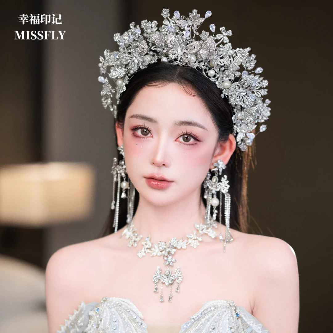 新娘皇冠头饰奢华大气公主水晶结婚婚纱发饰项链挂坠可以当眉心坠