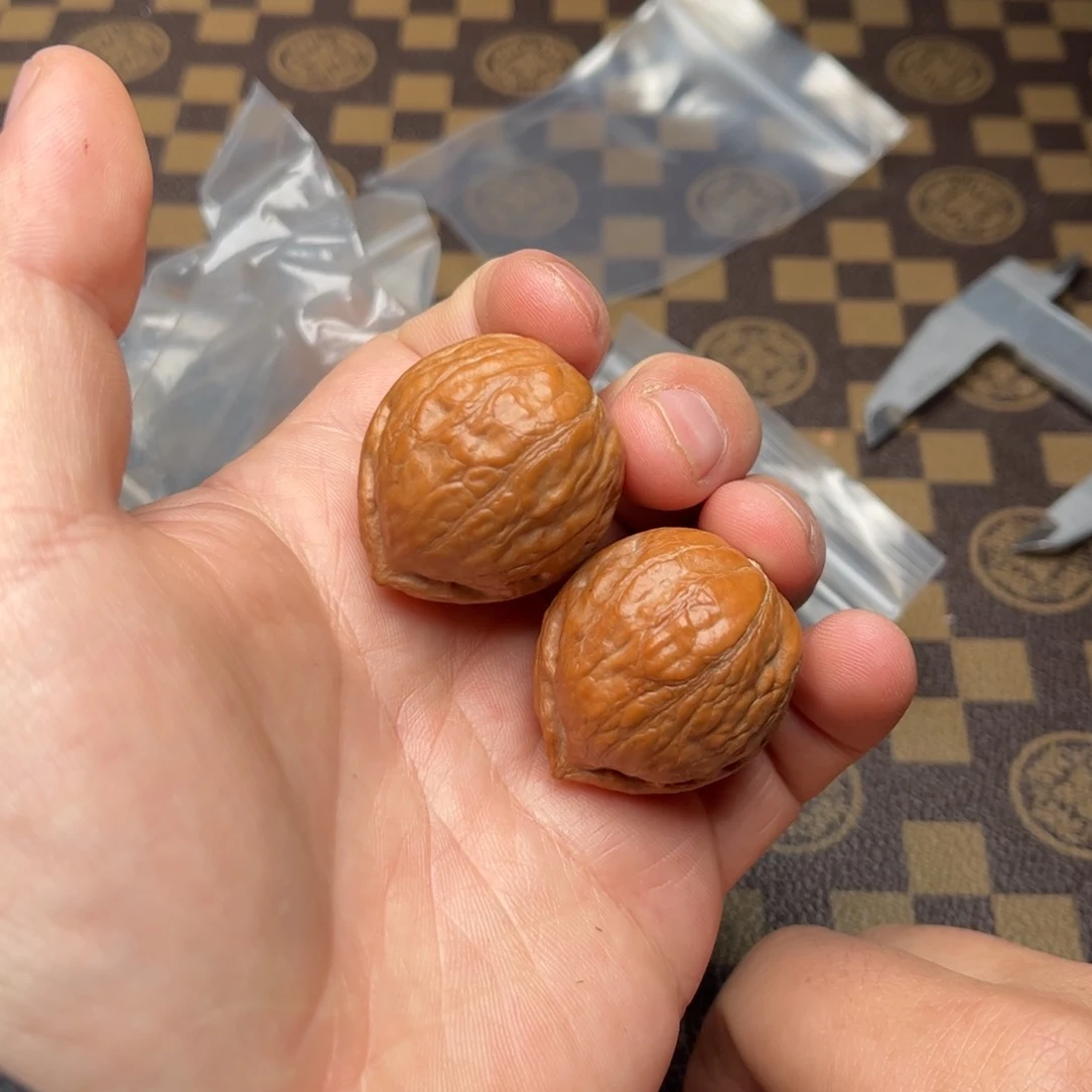 文玩核桃把件3700000000000