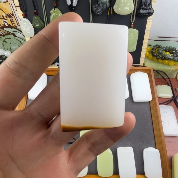 淡***福玉平安无事牌白46带皮福利价