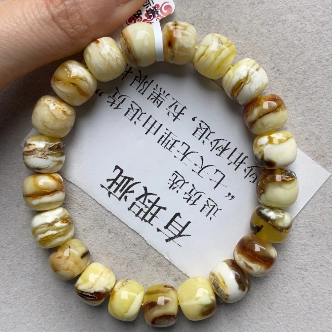 琥珀未镶嵌珠宝奇石7