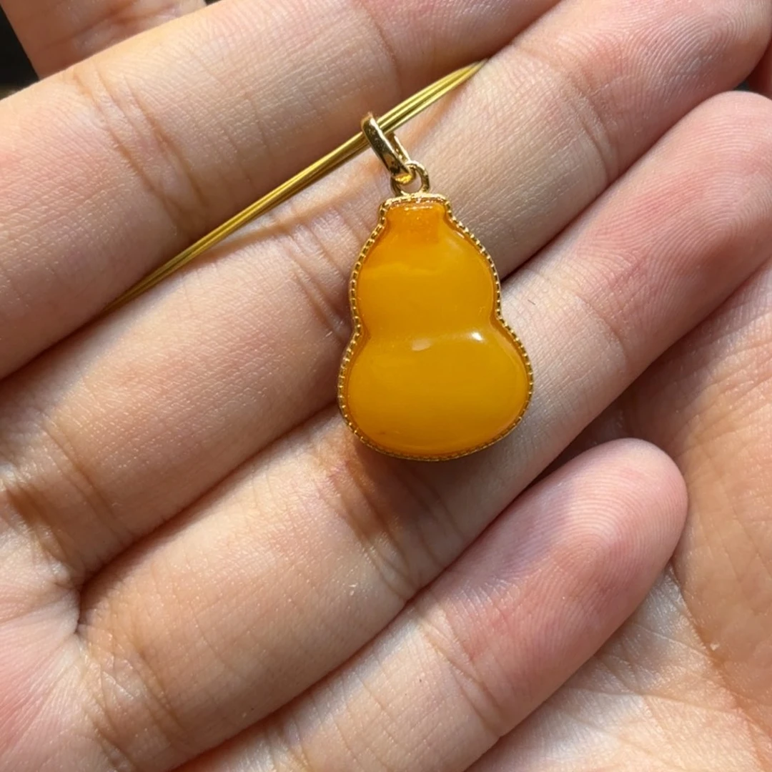 未镶嵌颈饰蜜蜡天然蜜蜡吊坠