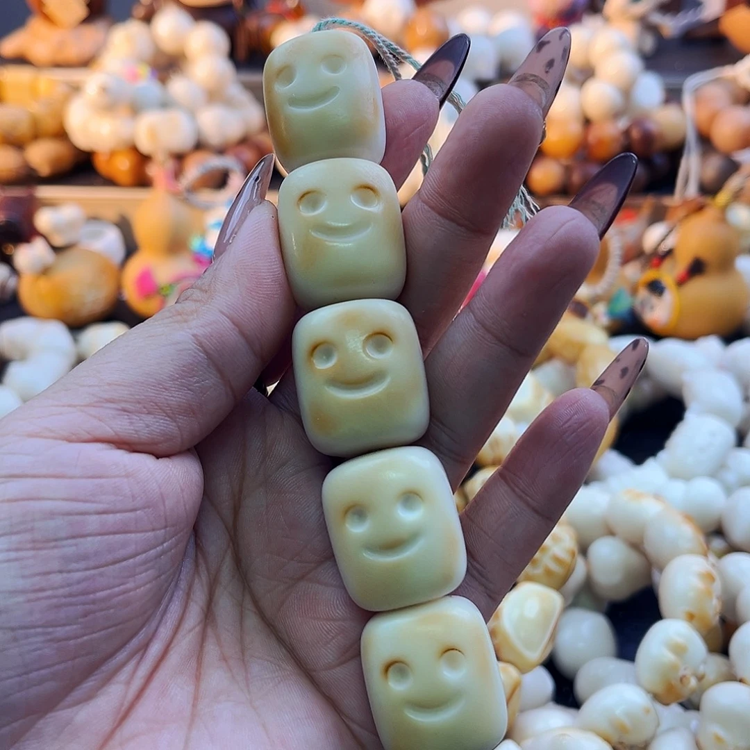 菩提根/象牙果手串表情包糖葫芦