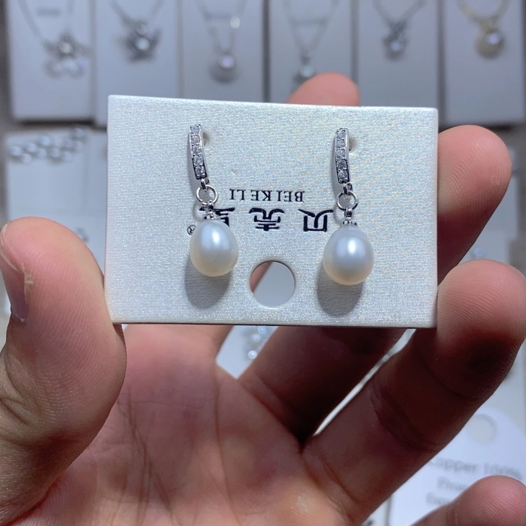 未镶嵌耳饰淡水珍珠