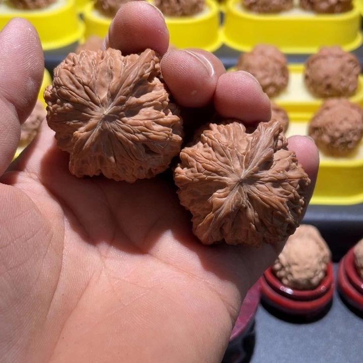 桃核吊坠世****!磨盘全品