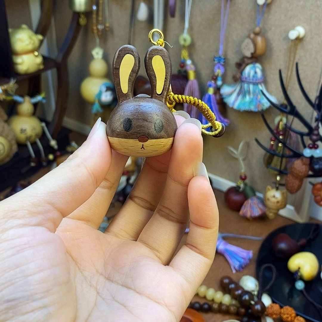木质类乌檀木兔兔钥匙扣