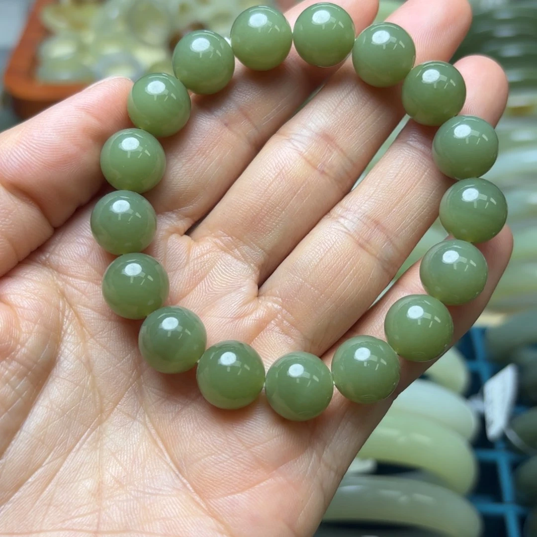 和田玉手链未镶嵌暮***?