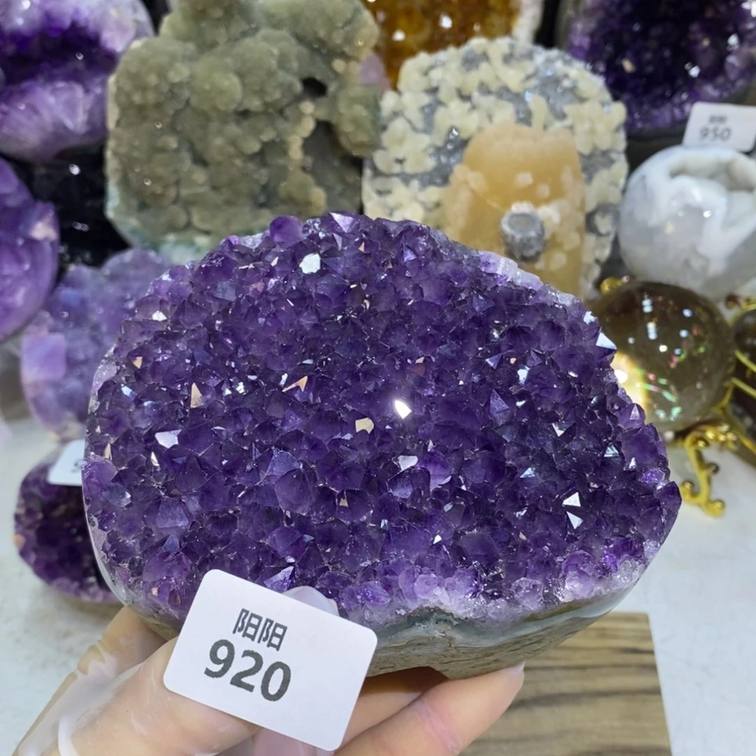 水晶未镶嵌大型摆件（非配饰）