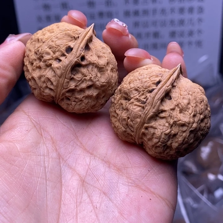 核桃云南野生铁核桃121号40mm