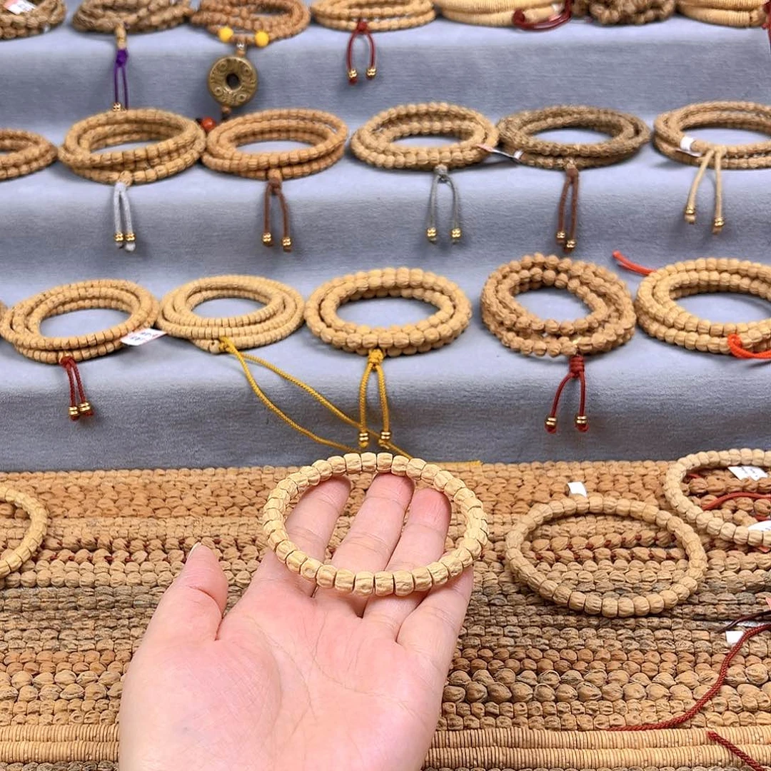 柏香籽/百香籽手串馨**?