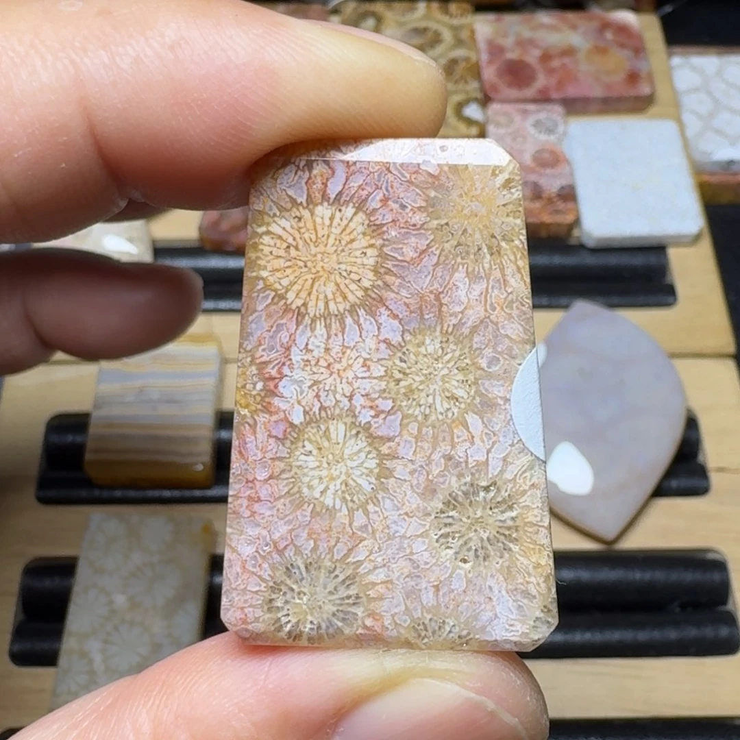 硅化玉纯天然色有机玉石未镶嵌