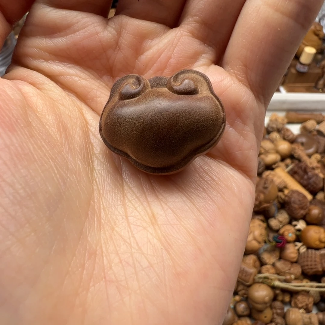 檀香木胖如意老山檀