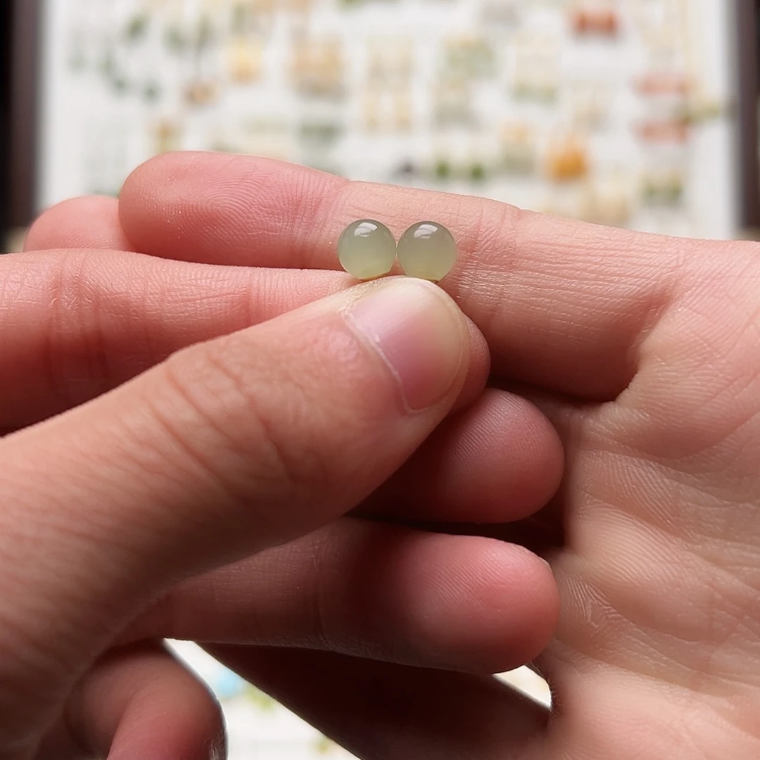 银S925镀金镶嵌和田玉耳钉