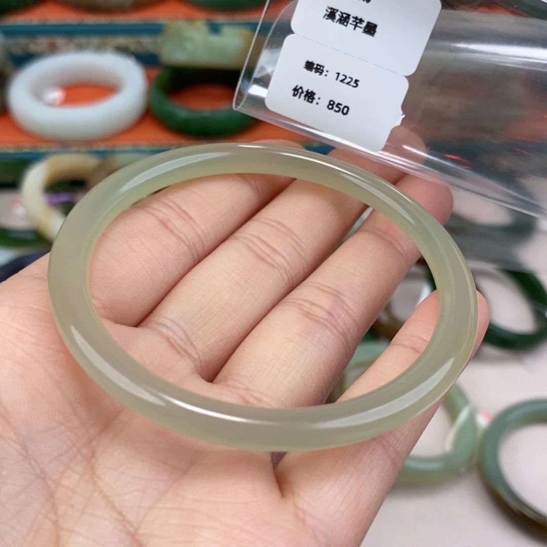 和田玉未镶嵌颈饰冰晴水手镯58.6#1225