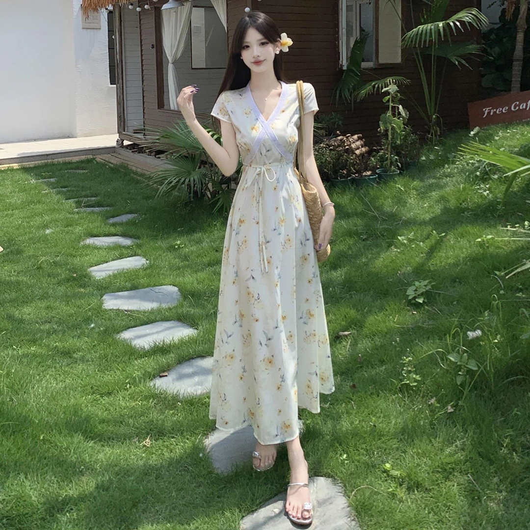 法式高级感短袖气质碎花连衣裙女夏季新款大码收腰显瘦长裙子