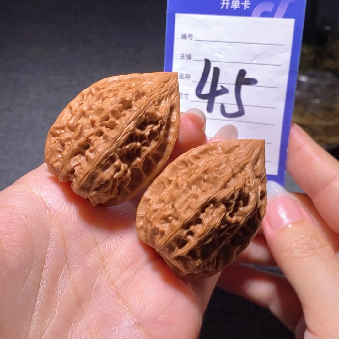 文玩核桃把件红缨枪37左右无运费险偏远不包邮有修