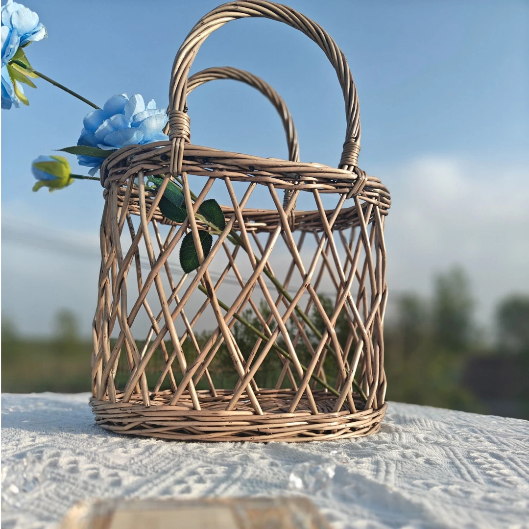 手提创意藤编插花篮手工家用收纳筐户外高级装饰欧式拍照道具日式