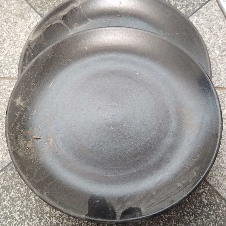 瓷片陶瓷盘子碗啥都有