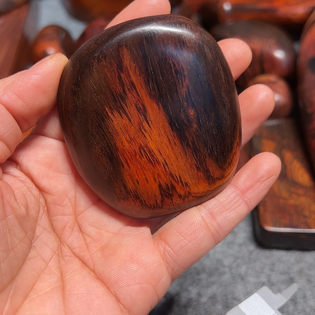 b***h交趾黄檀（大红酸枝）