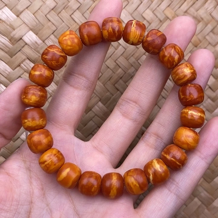 琥珀未镶嵌裸石蜜蜡M