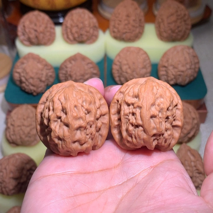 文玩核桃把件7***.野狼