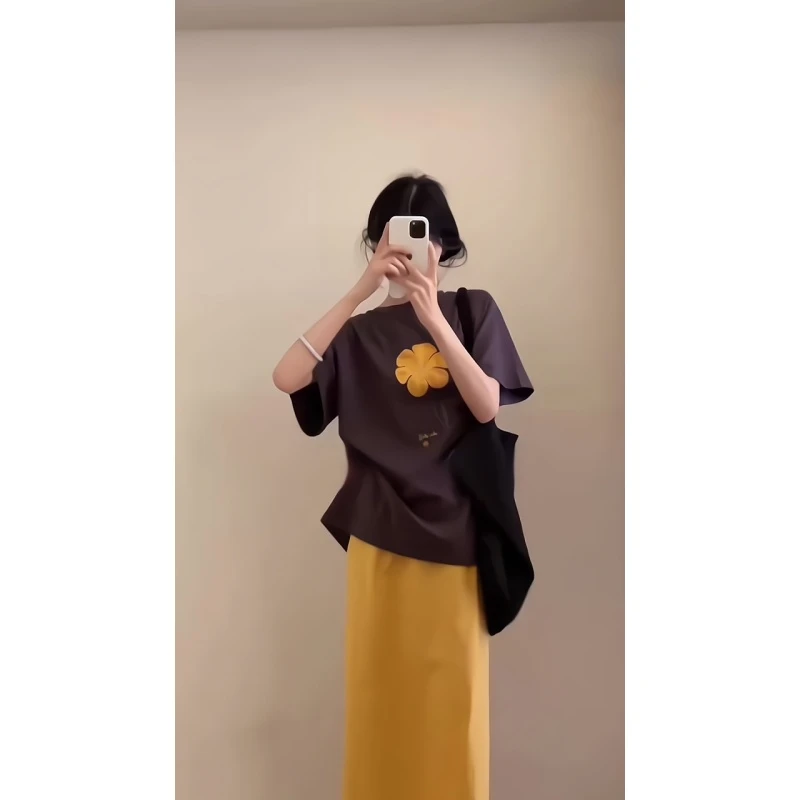出游服装女穿搭套装2025洋气时尚气质花朵印花短袖半身裙套装