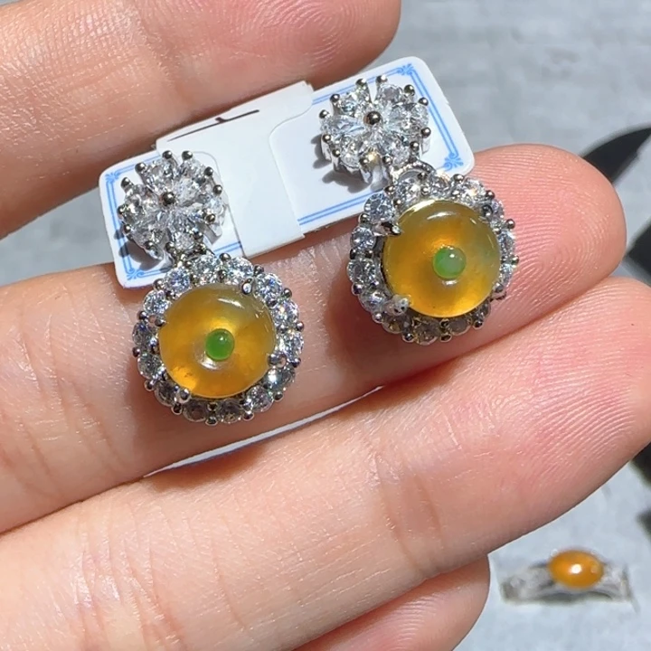 定制翡翠未镶嵌翡翠