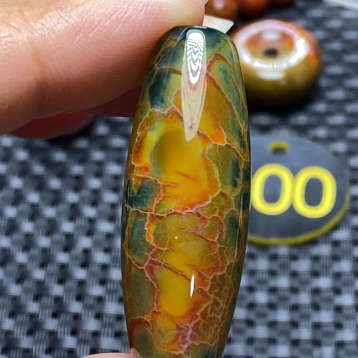虎***哥未镶嵌颈饰玛瑙/玉髓