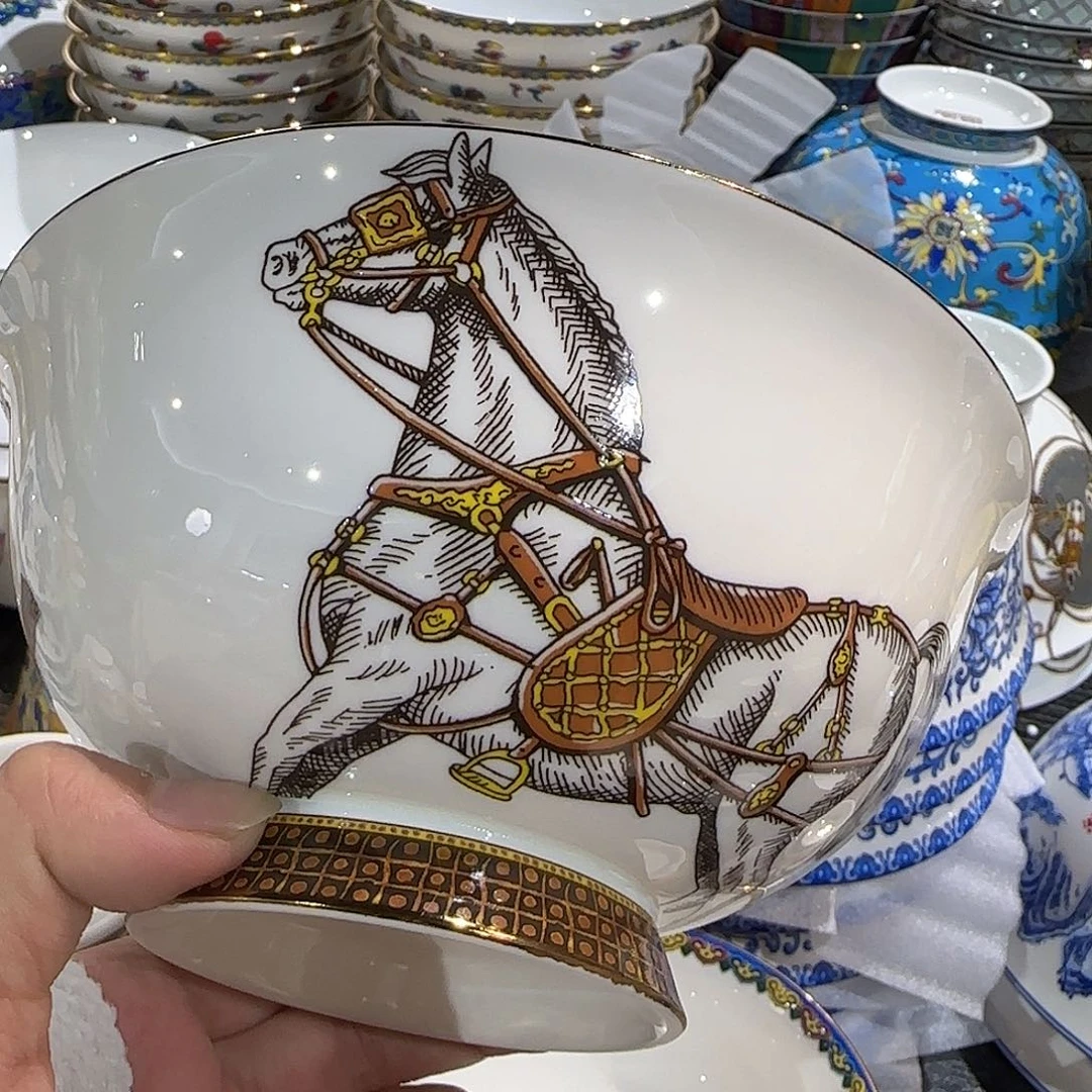 骨瓷骨瓷珐琅彩工艺