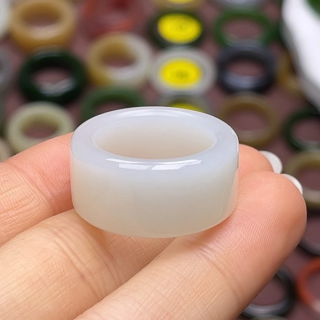 和田玉未镶嵌戒指17.8羊脂白