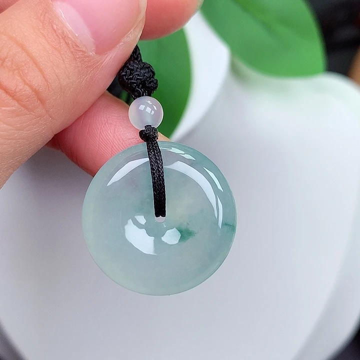 颈饰未镶嵌翡翠平安扣 23x5.7mm