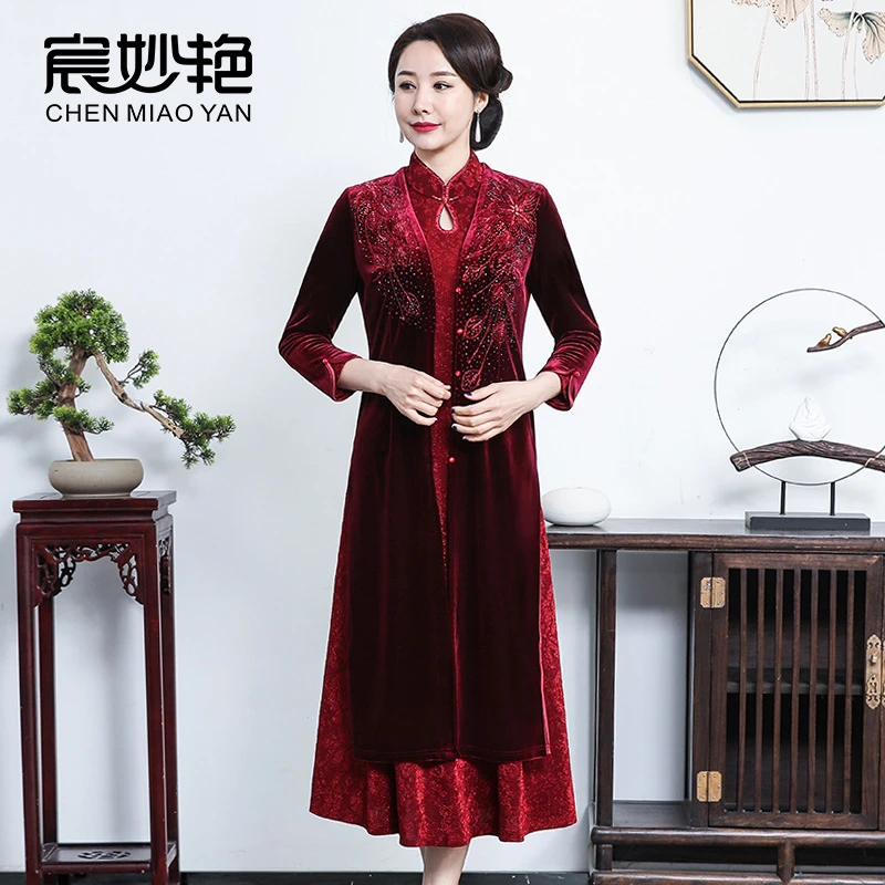 薄款妈妈装秋冬洋气金丝绒连衣裙结婚礼服喜婆婆婚宴装套装中老年