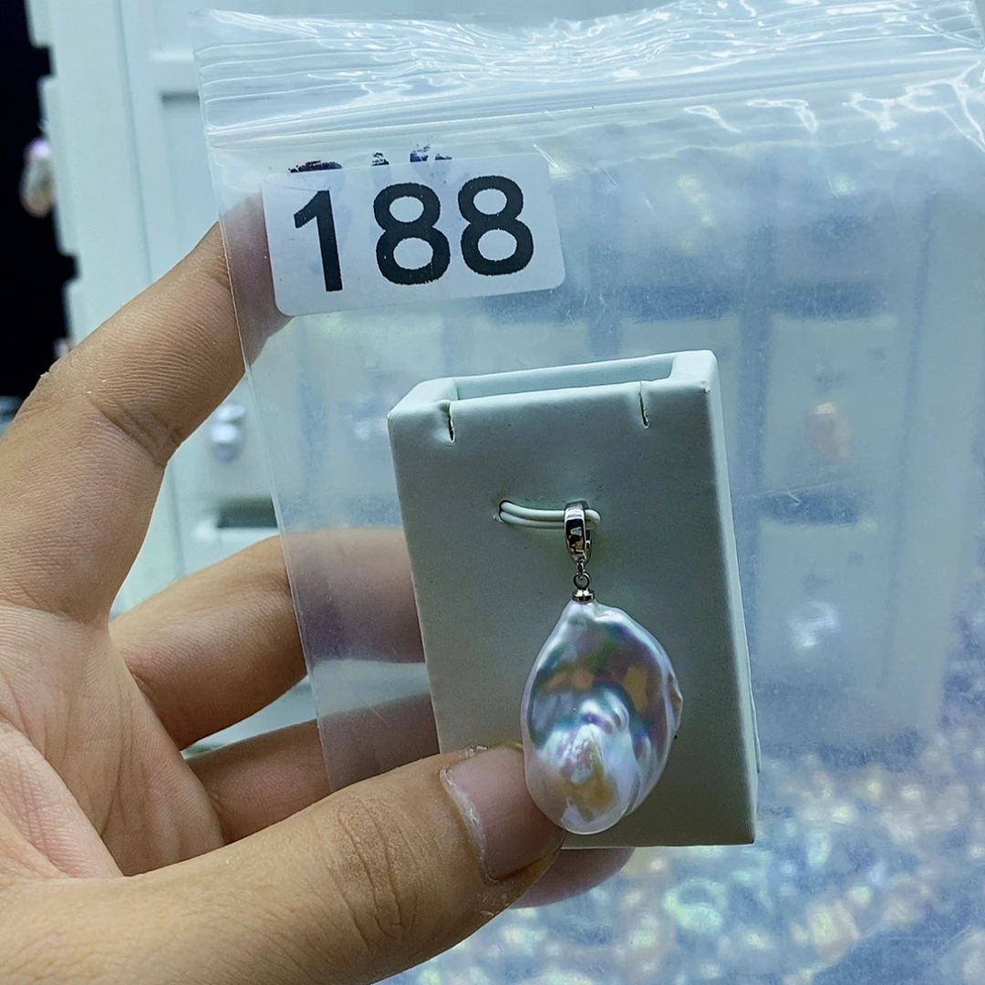 颈饰合金淡水珍珠