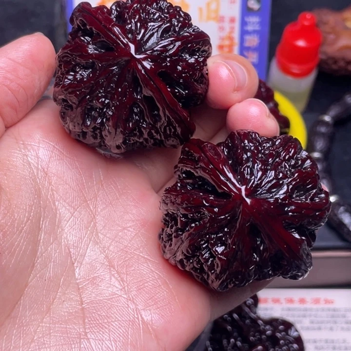 文玩核桃把件纵*者粗筋