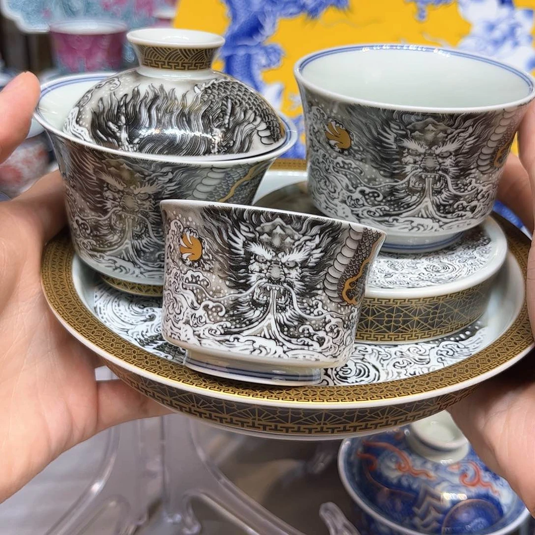 景德镇陶瓷艺术品
