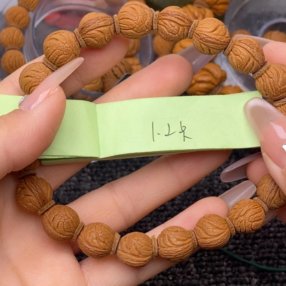 秦岭山脉龙纹桃核 20