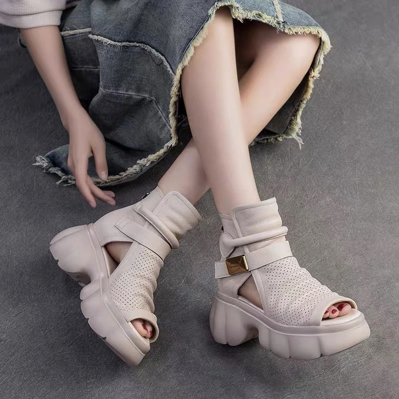 63008凉靴鱼嘴女中跟平底镂空时装凉鞋休闲凉鞋夏季休闲风复古风