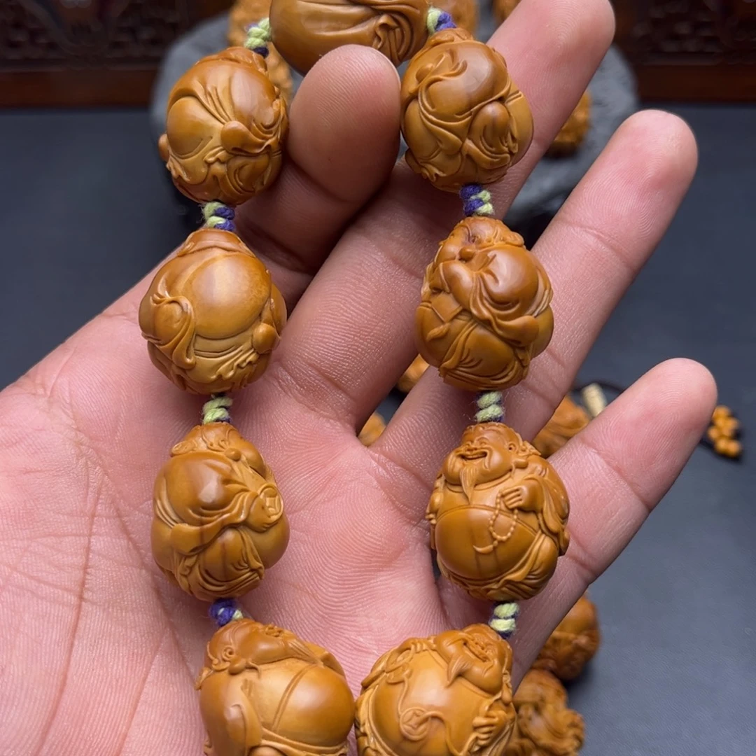 橄榄核手串八大财神