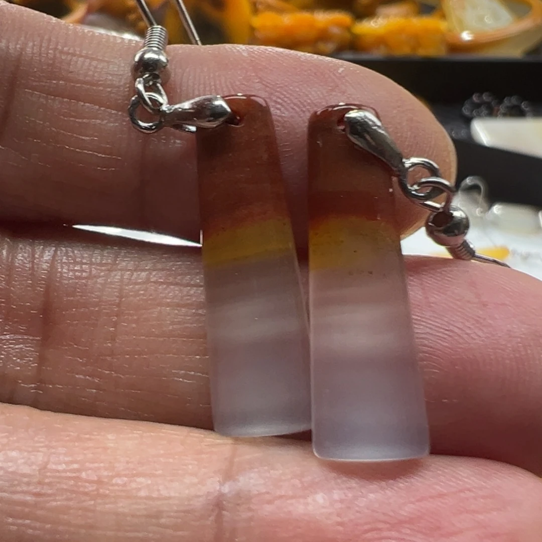 未镶嵌未镶嵌石英质玉