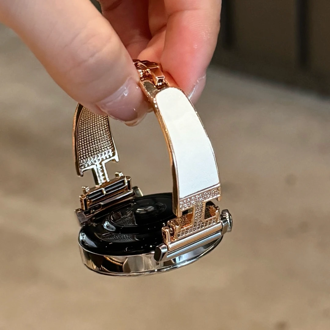 适用华为gt6贴皮H扣镶钻手镯款手表表带女watch4GT2GT3GT4GT5pro