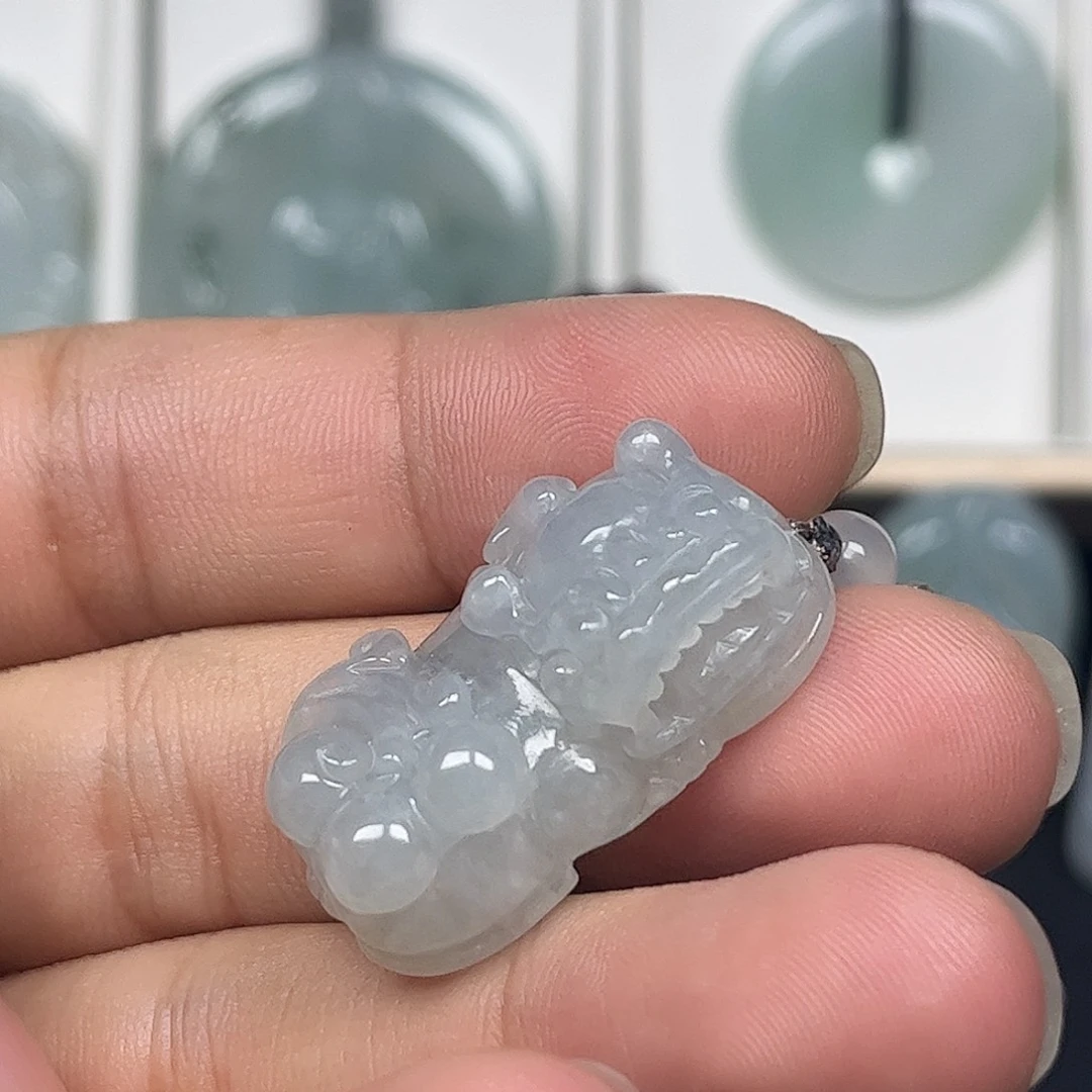 颈饰未镶嵌翡翠缅甸翡翠