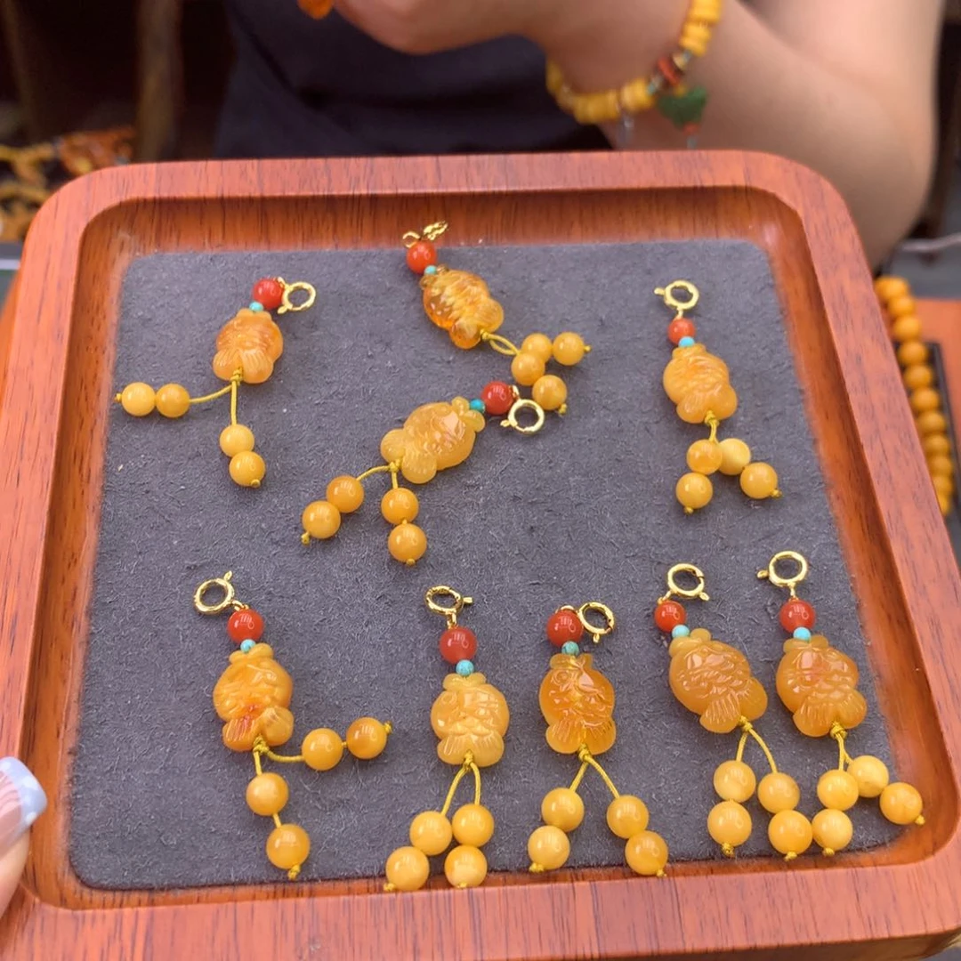 未镶嵌吊坠(不含链)蜜蜡多样性发一