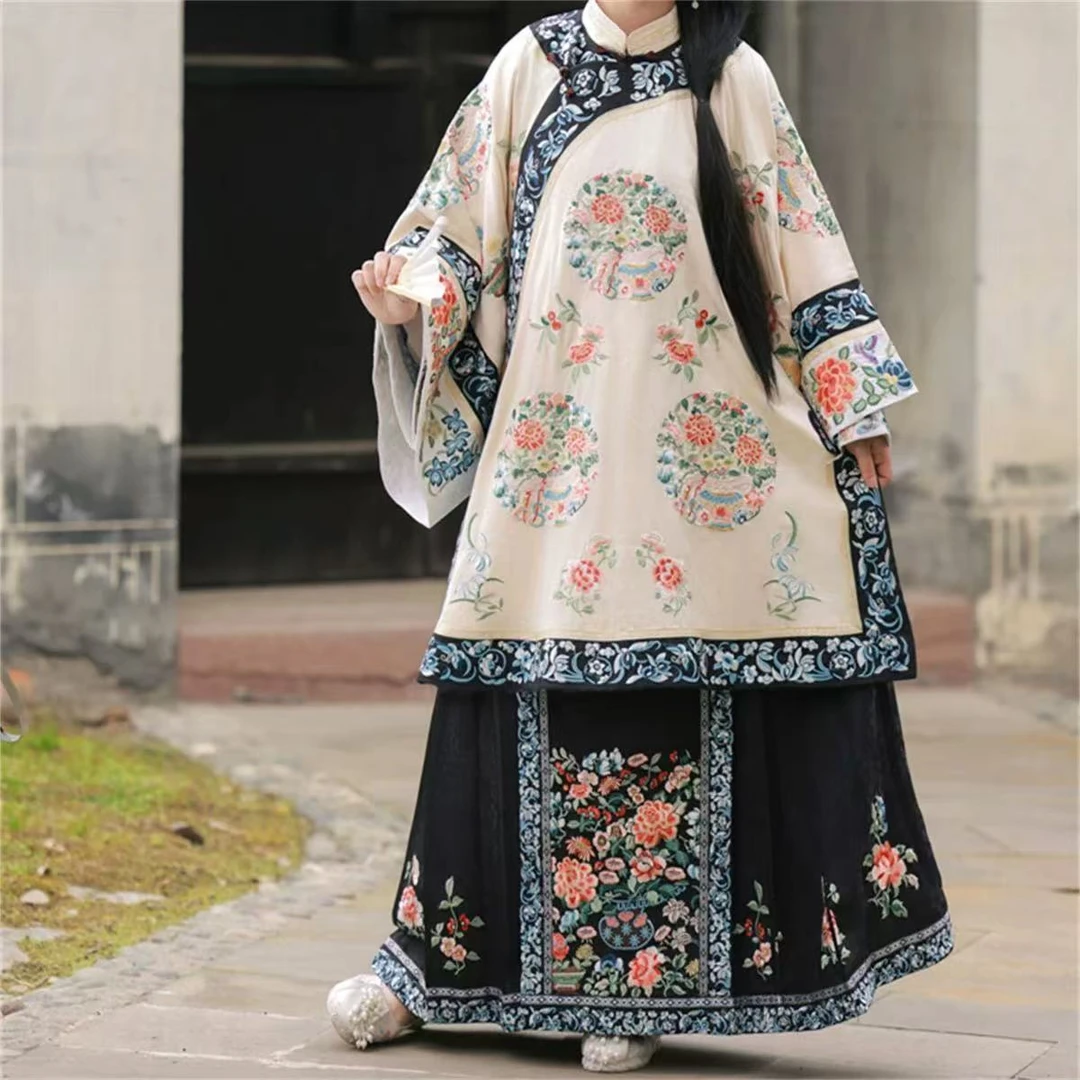 惊鸿九州集全绣花斜襟立领 满绣清汉女上衣