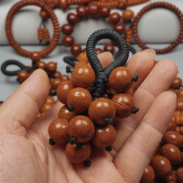 桃核葡萄串15精品18颗