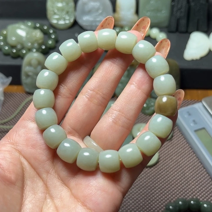 未镶嵌和田玉(糖玉)挂件