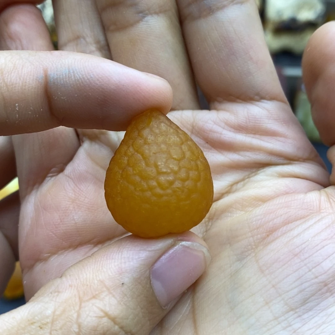 定制琥珀用****7蜜蜡原石定制