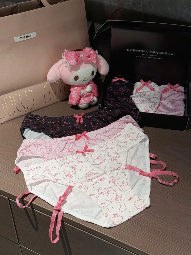Kitty动漫可爱猫咪冰丝印花纯欲风细带少女丝滑内裤