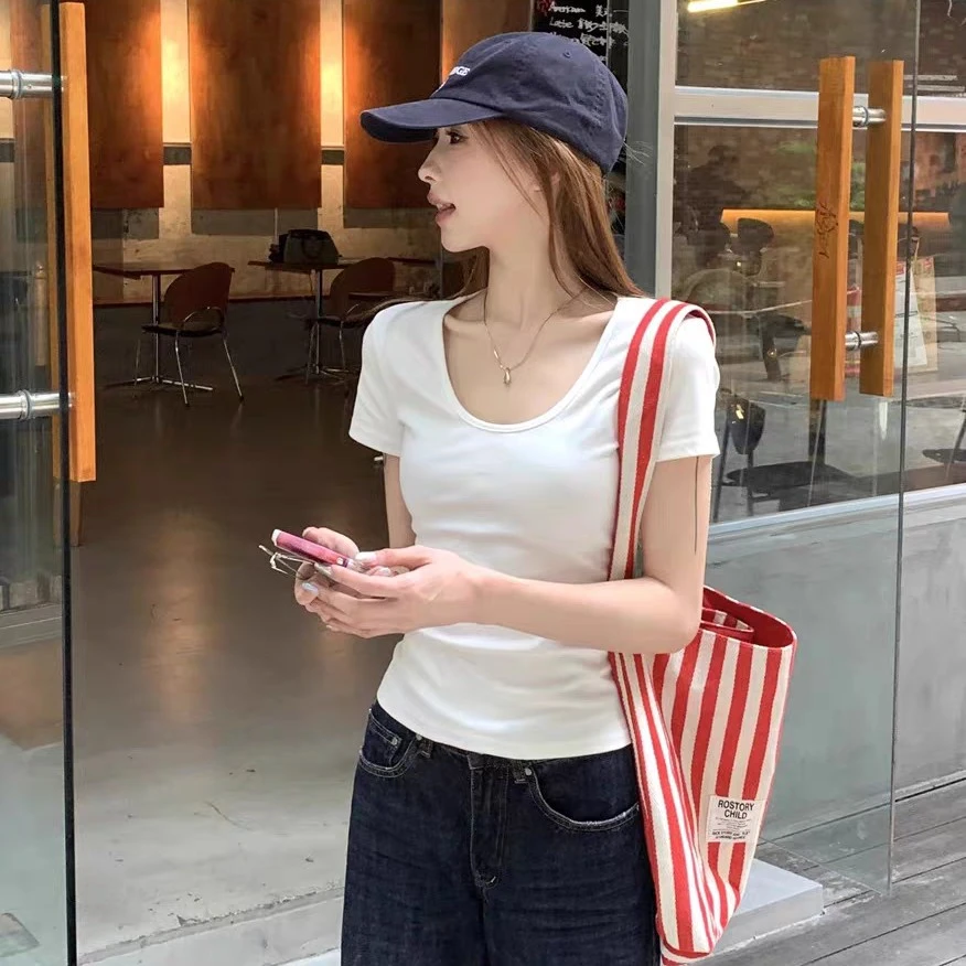基础U领短袖T恤女新款百搭显瘦纯色上衣