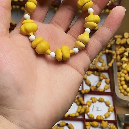 q***i钱袋子葫芦手串手工制作