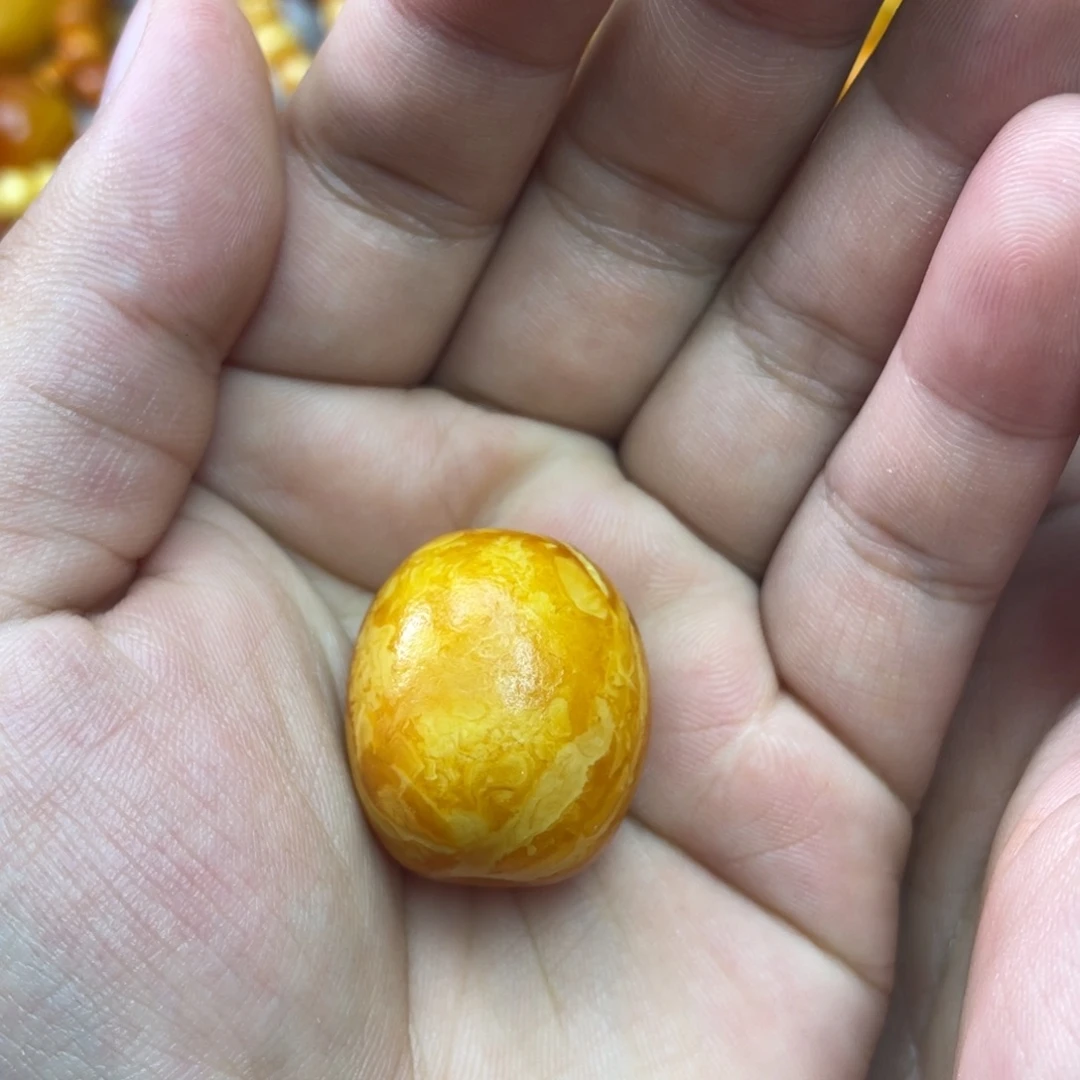 琥珀未镶嵌吊坠(不含链)