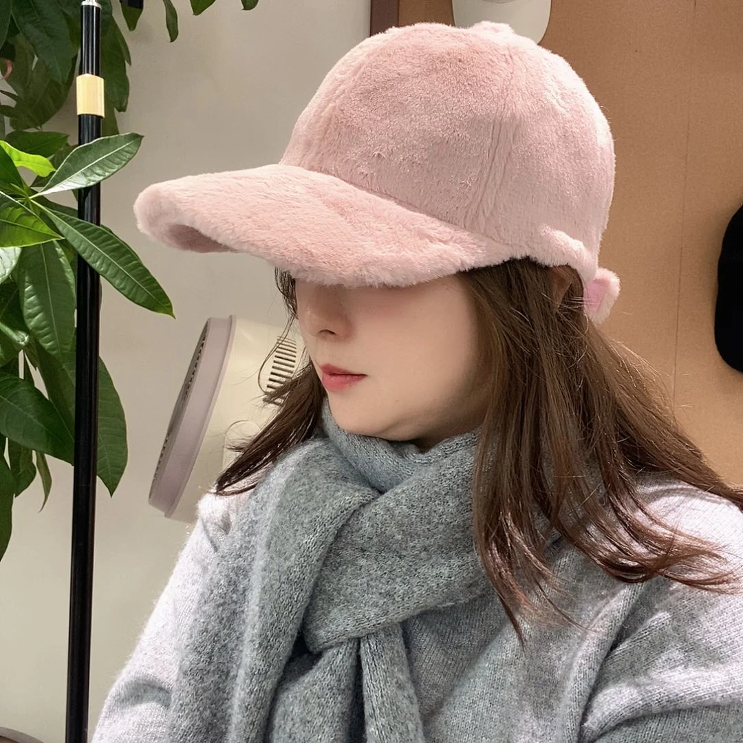 纯棉粉色毛毛鸭舌帽